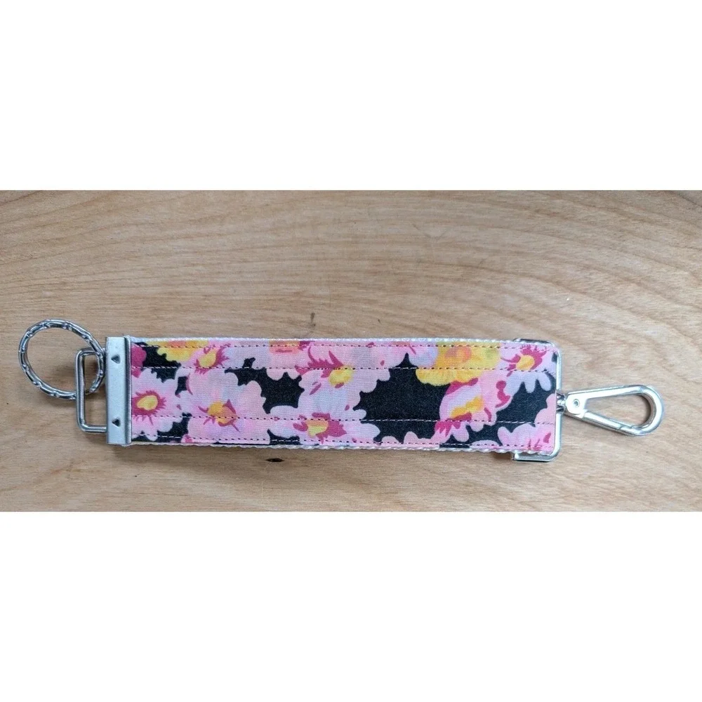 Embroidered MAKEUP Cosmetic Toiletries Pink Daffodils + Matching Key Fob SET